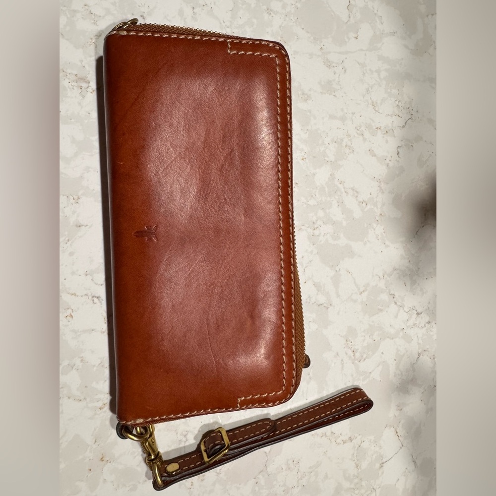 Frye Leather Wristlet Excellent Comdiotion.